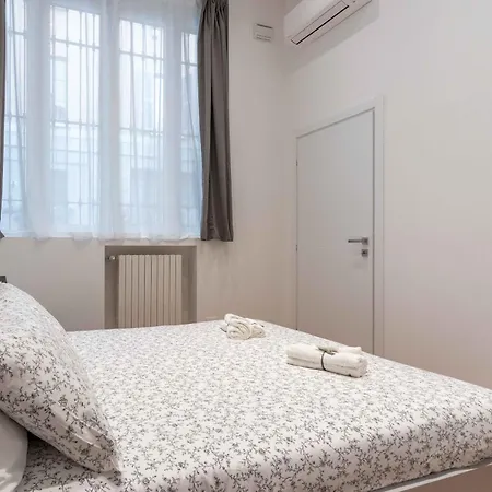 Apartamento Duomo Di Milão